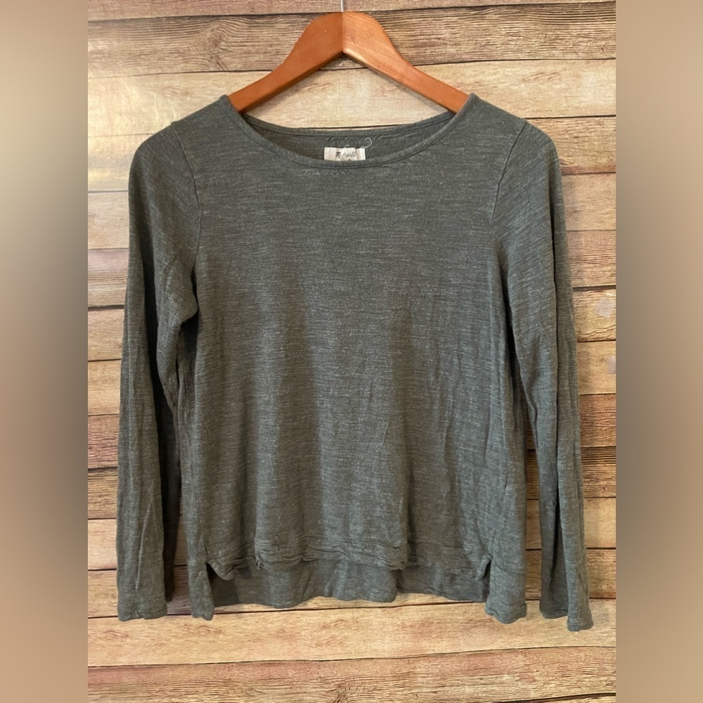 Madewell Women's Essential Long Sleeve Pullover Shirt Gray Size: Small